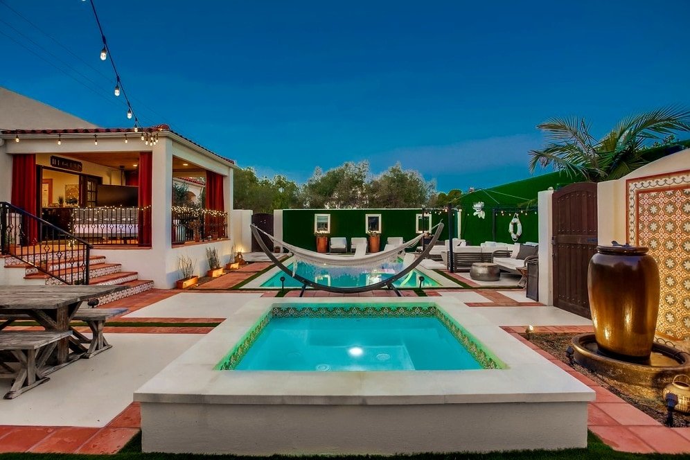 “1 to 10 Guests – Private Estate with Pool” gallery image 2