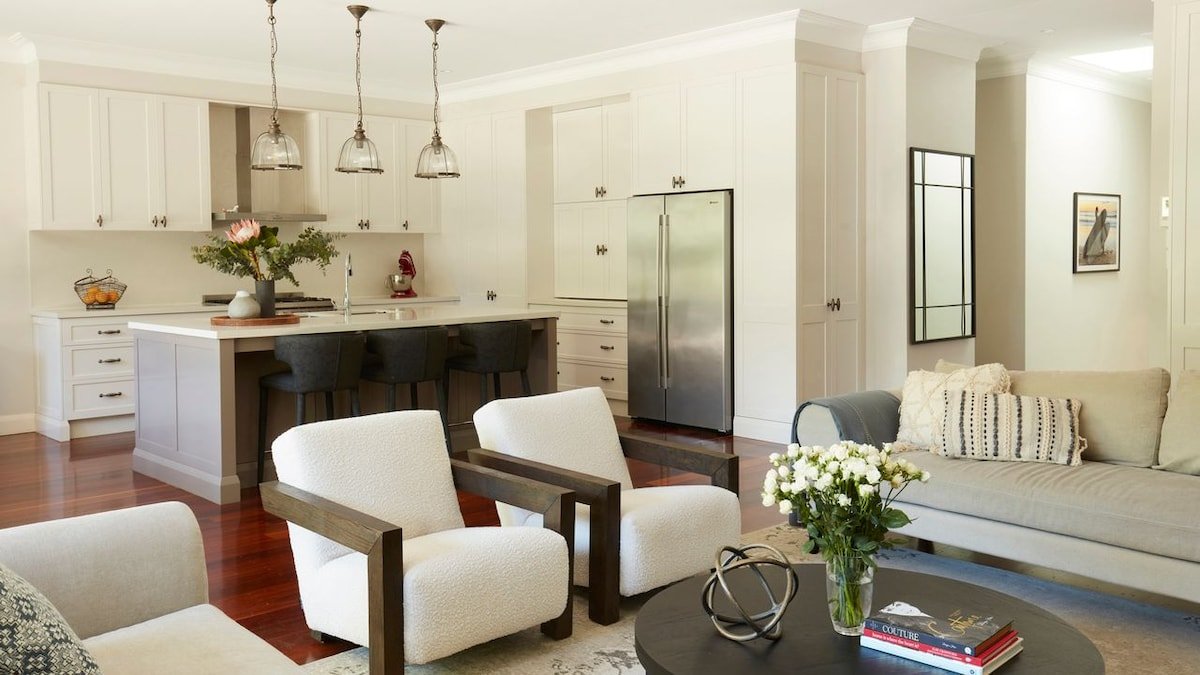 Bellevue gallery image 5