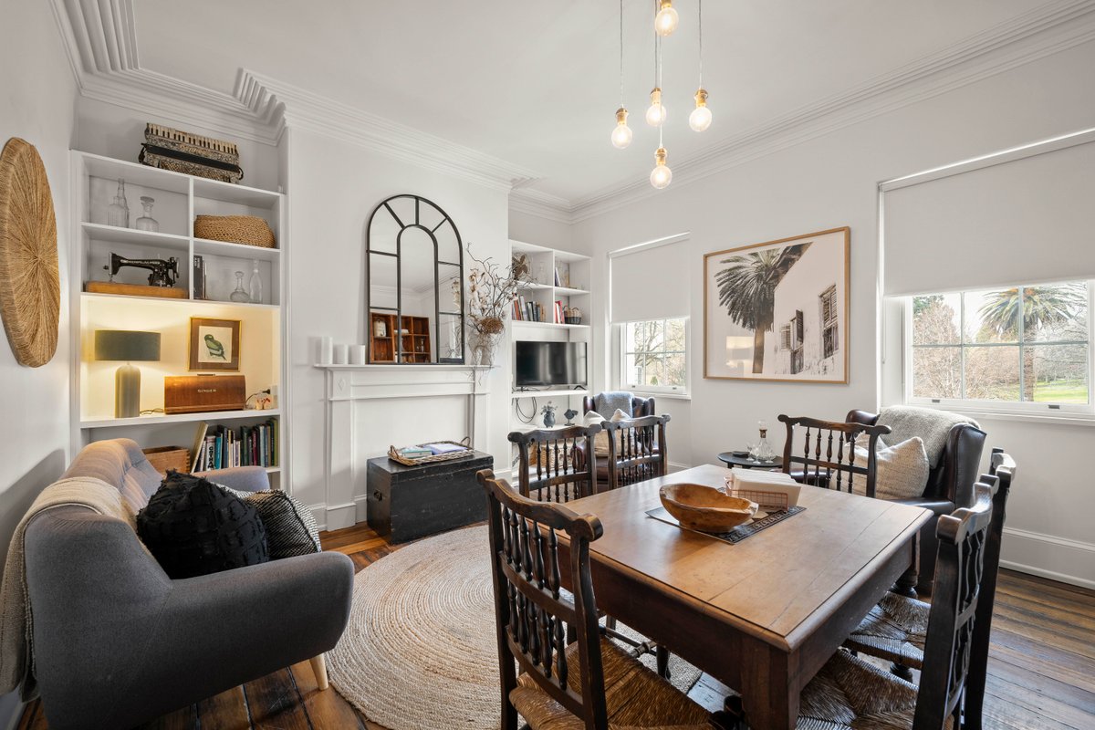 55 DAVEY Townhouse 2 Salamanca at your doorstep