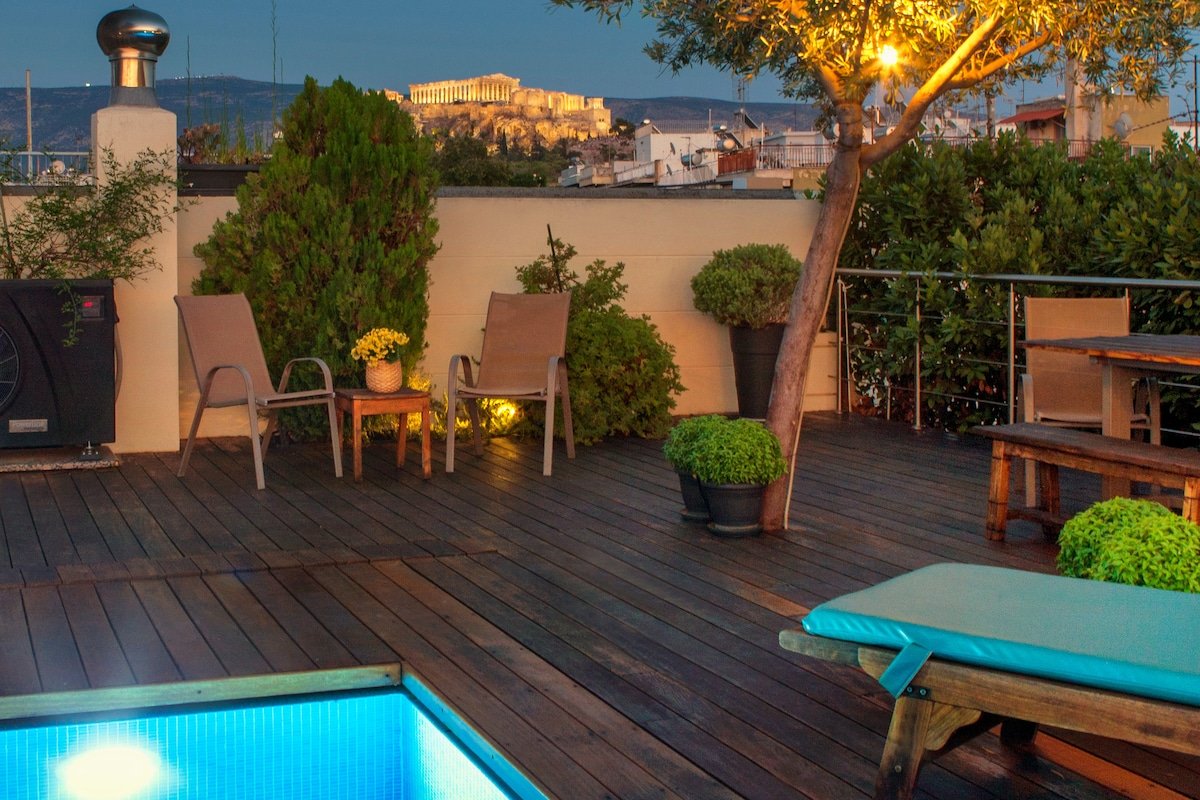 Penthouse Heated Pool/AcropolisView/Ideal Location gallery image 2