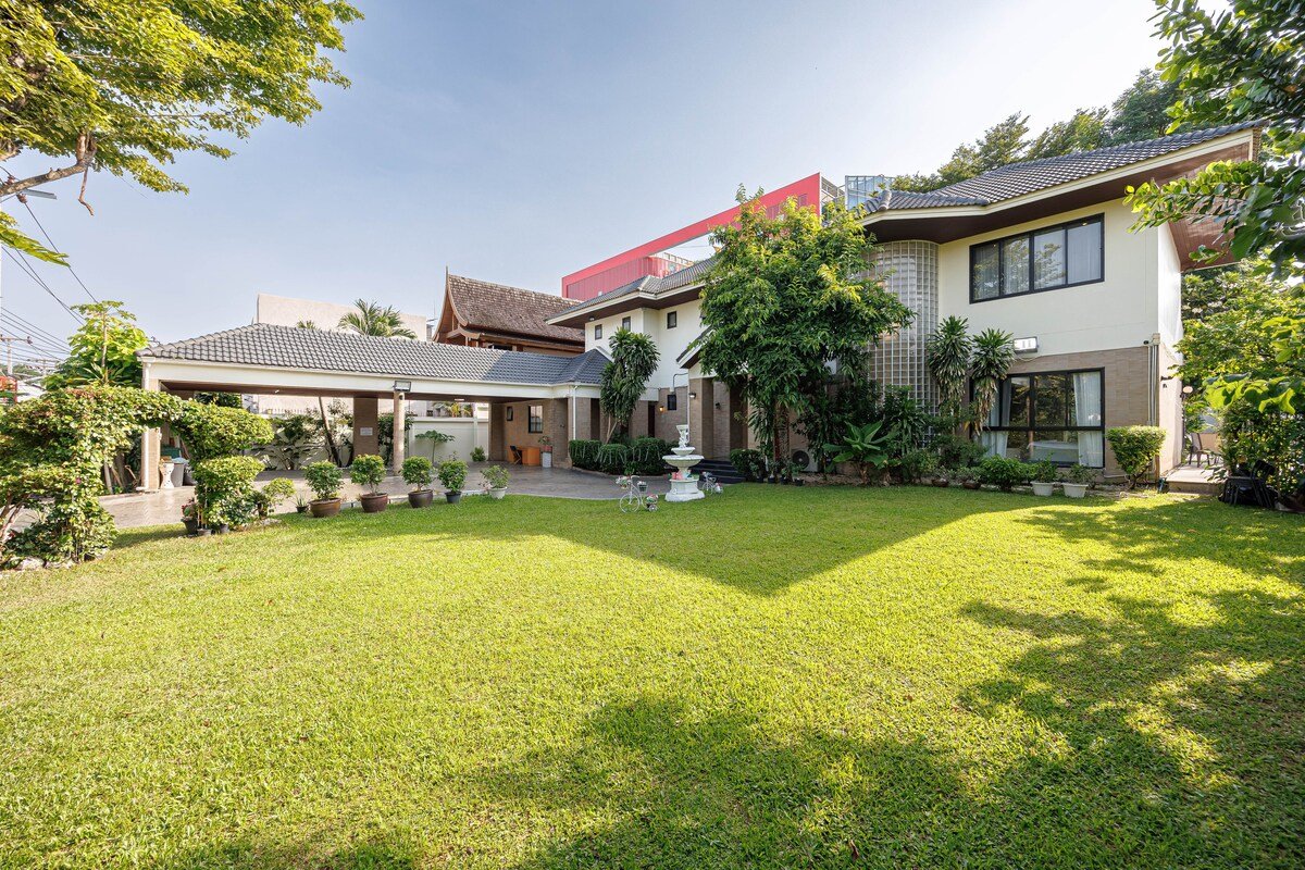 曼谷素坤逸71号庄园壹号别墅五卧五卫 订满三天以上送接机 gallery image 3