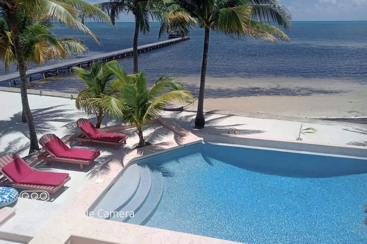 Casa Redonda Spacious 8 bedroom Beach Villa gallery image 5