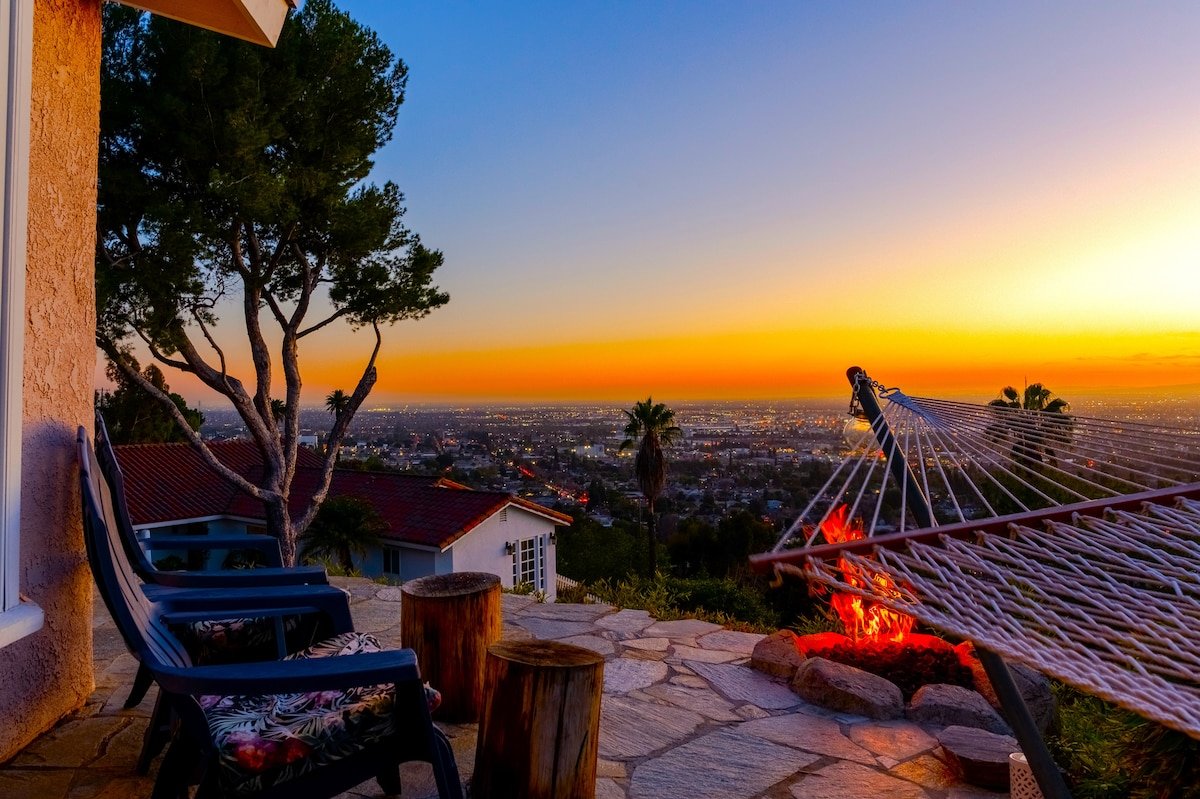 Los Angeles City Views Home with outdoor Jacuzzi gallery image 5