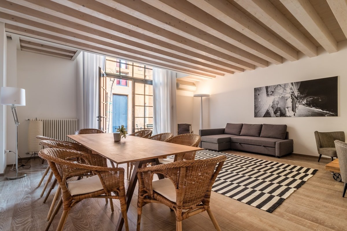 Duplex Casin dei Spiriti for 12 pax gallery image 2