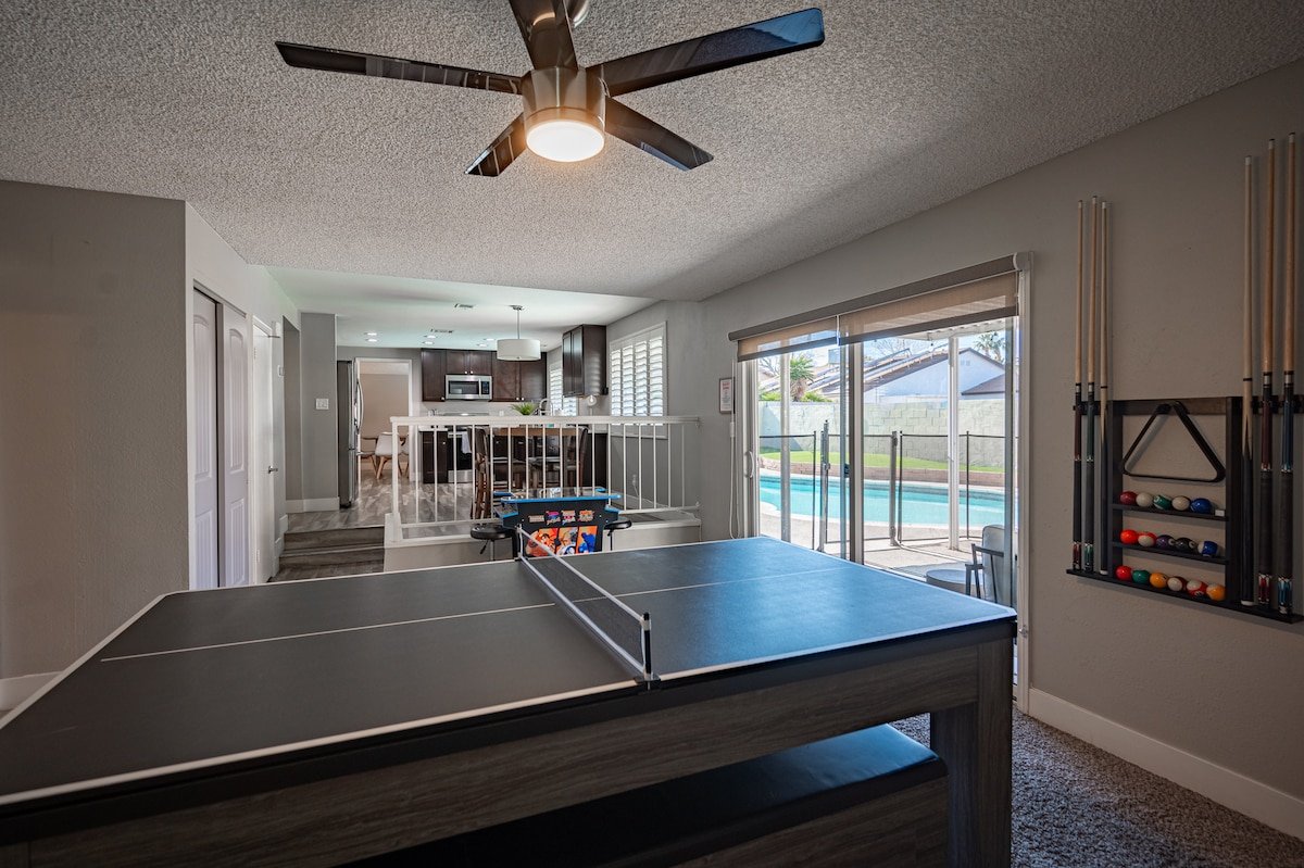 Pool & Spa Oasis with Game Room – Close to STRIP! gallery image 5