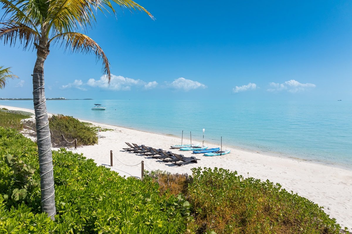 Clevelander gallery image 4