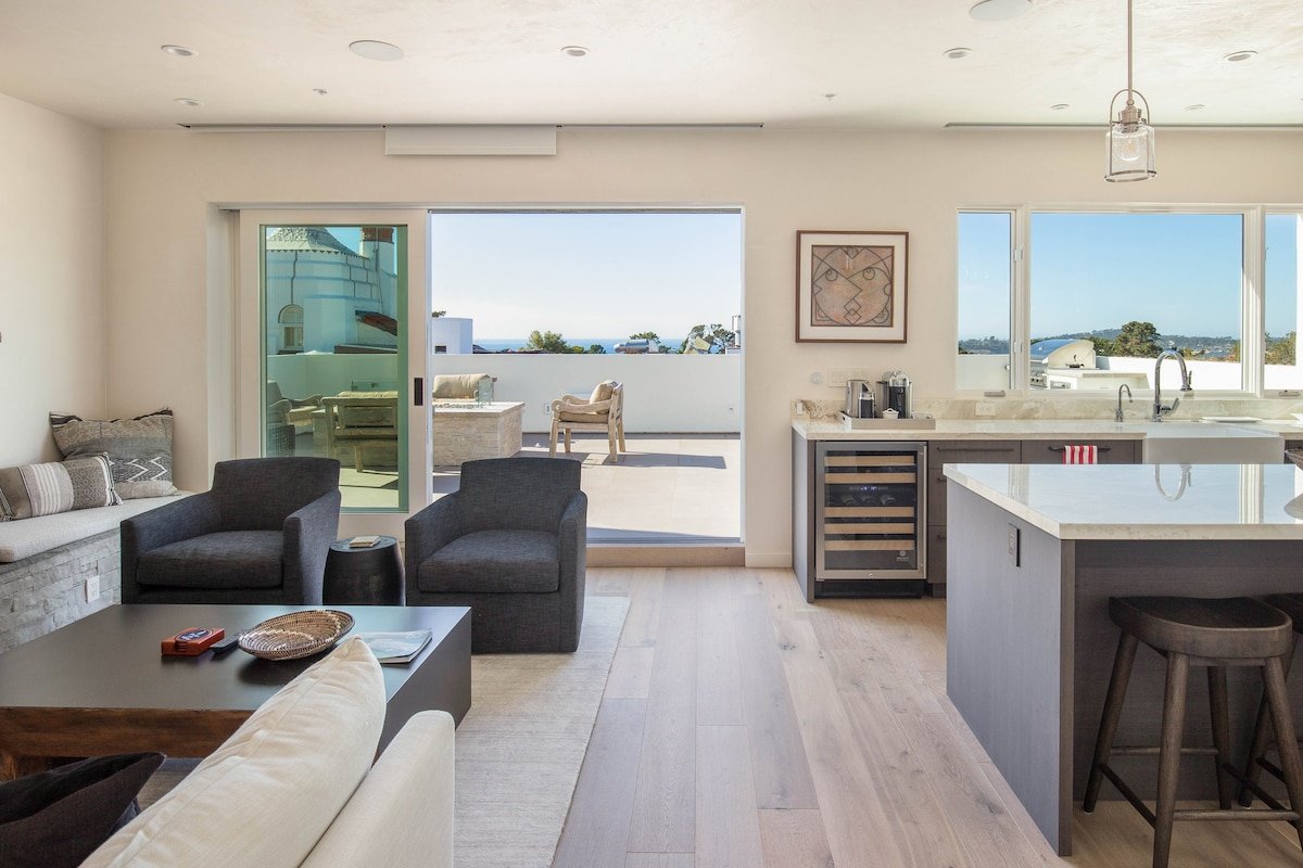 The Landmark Ocean Suite gallery image 4