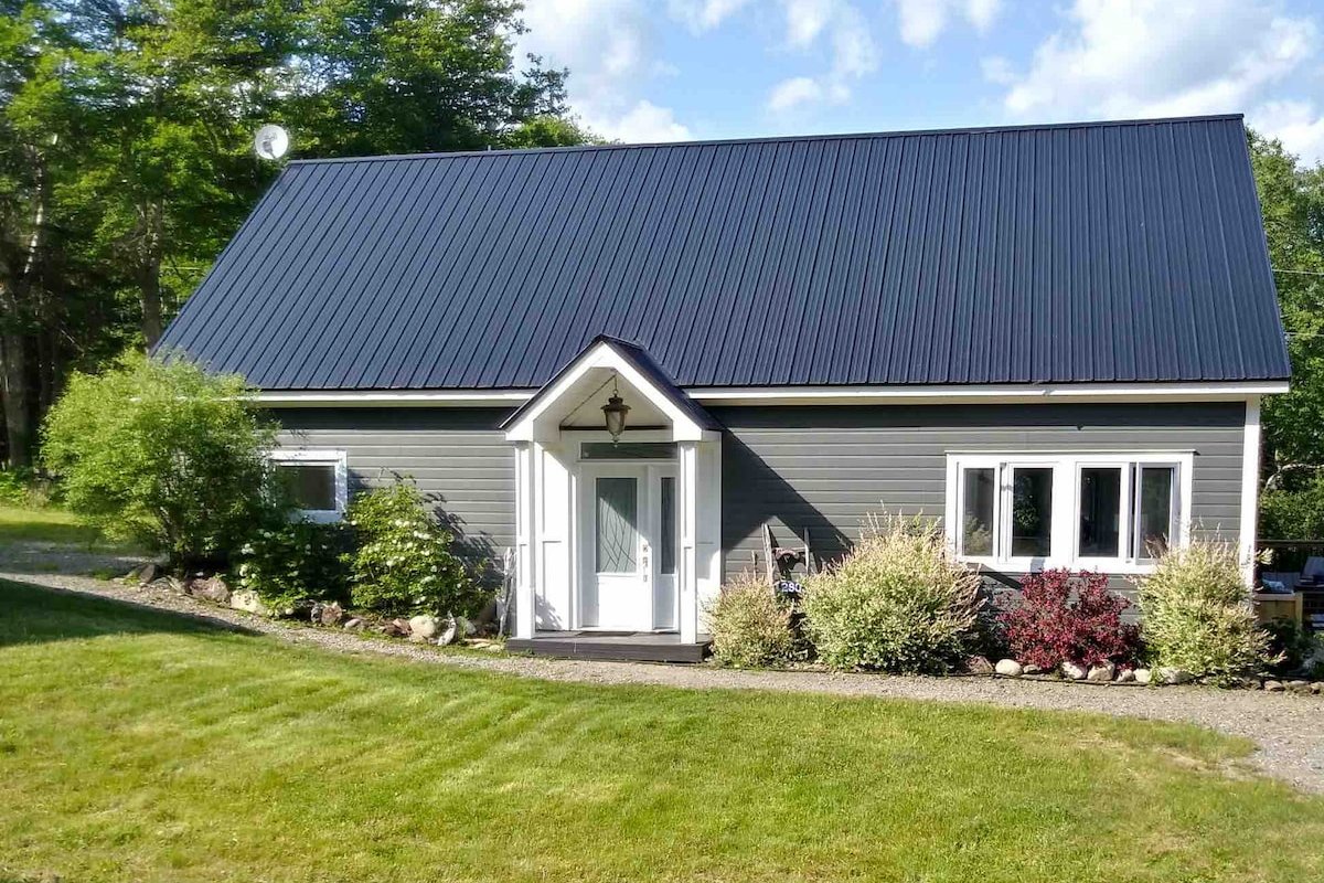 The Shorebird – ocean views & beach – St Andrews gallery image 3