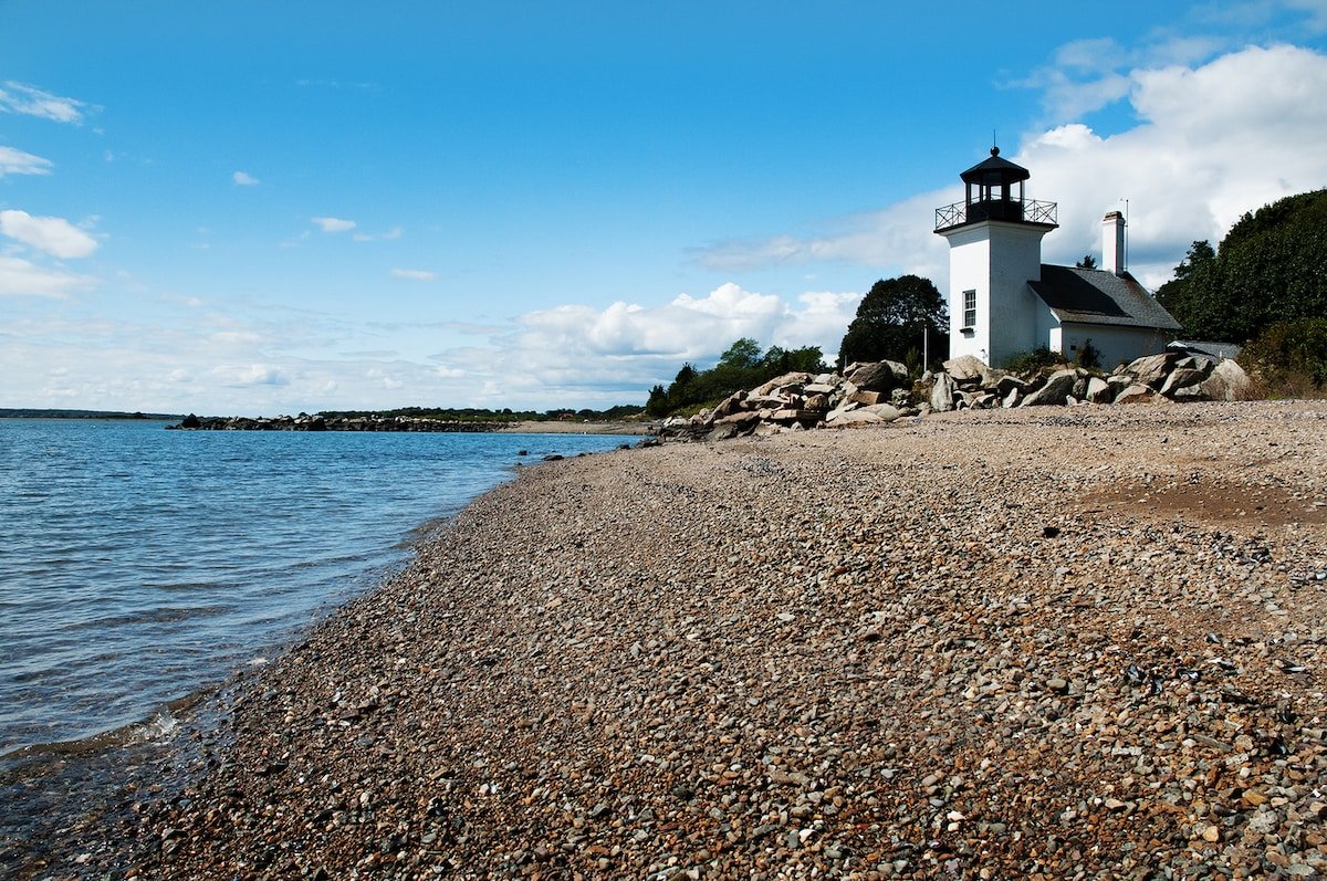 Bristol Ferry Lighthouse gallery image 5