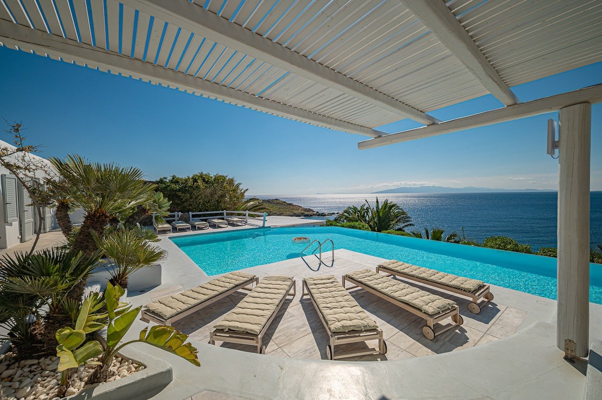 Sanarte villa 1, 6br w/private pool and sea view! gallery image 3