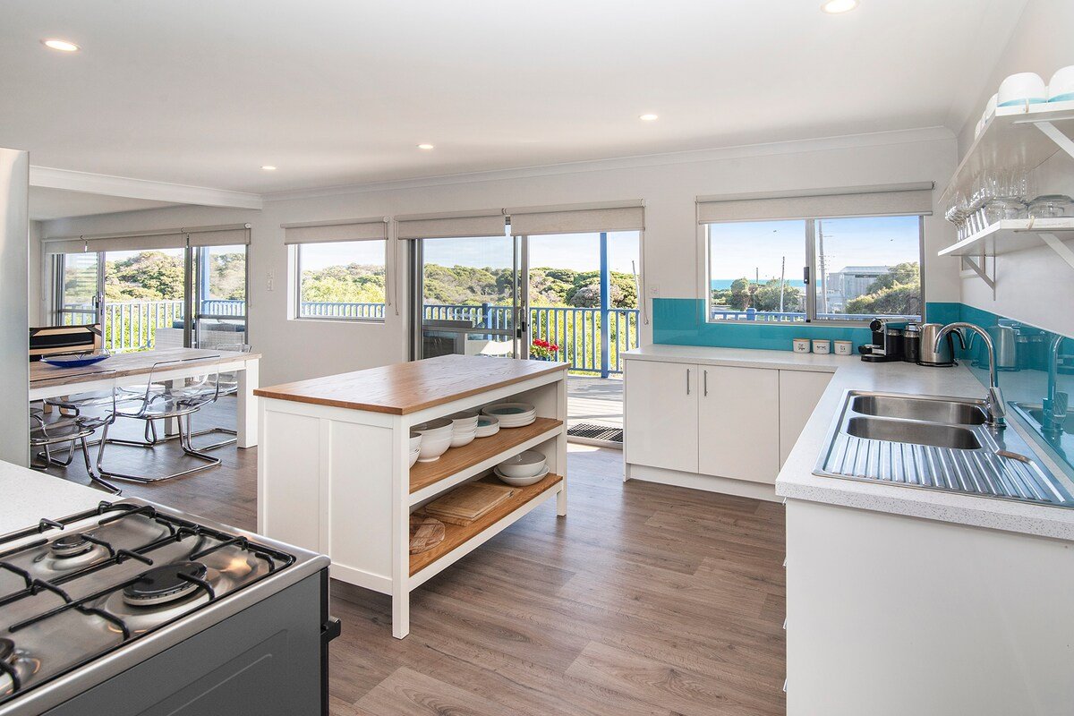 Gracetown Beach House – relaxing beachside holiday gallery image 4