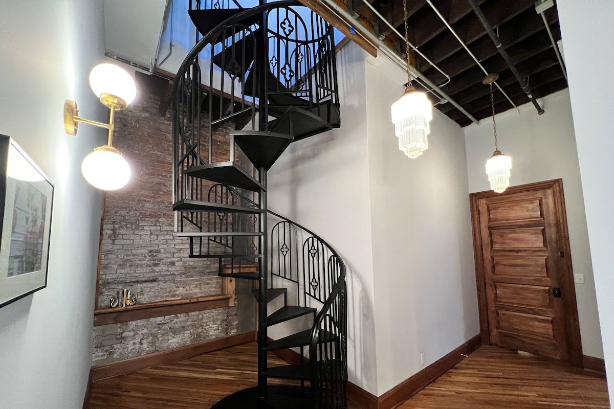 1882 Lofts – 401 – Downtown 2nd & Church gallery image 5