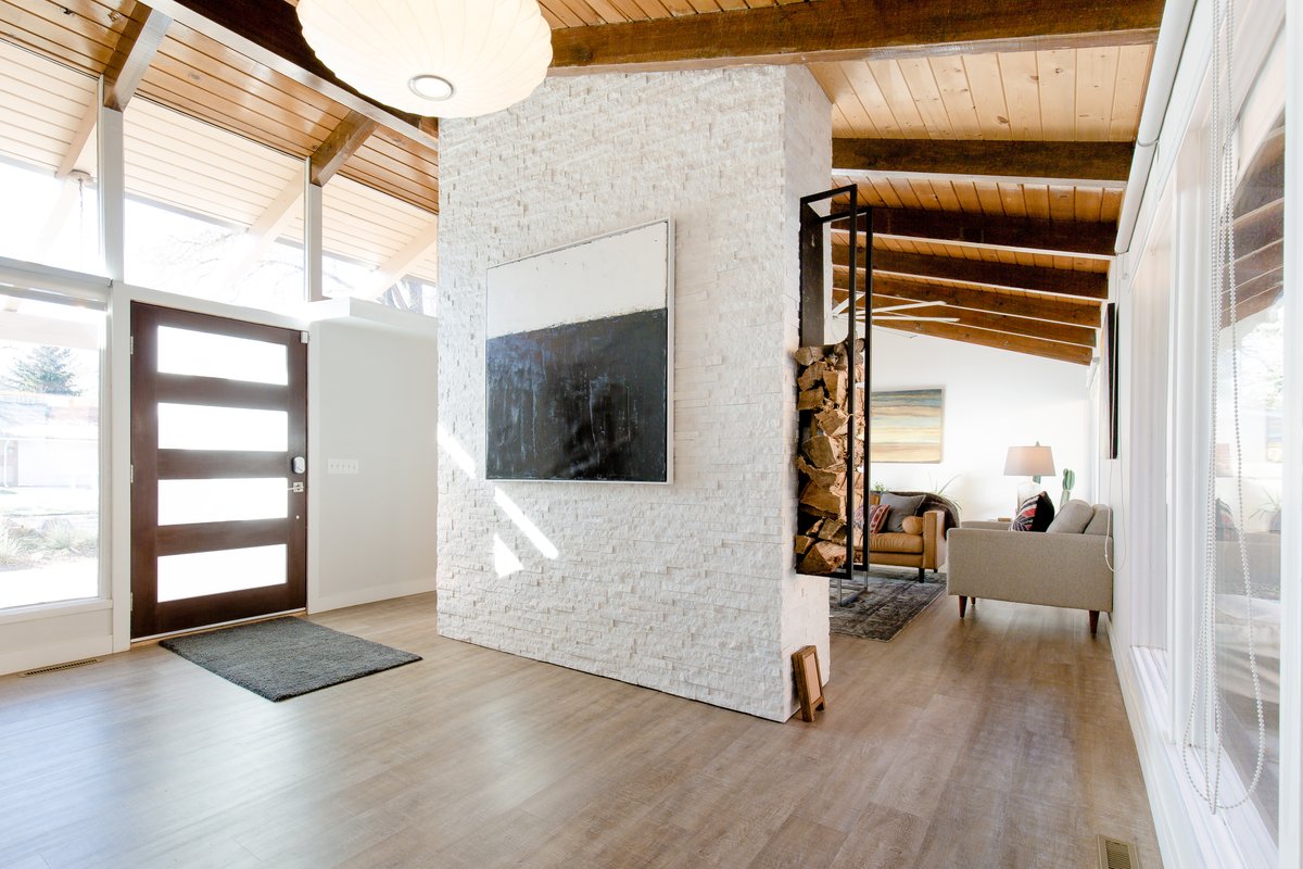 Hillcrest Manor-Mid Century Modern 1963 Art House