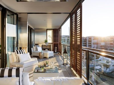 Point Residence | Pure Waterfront Luxury