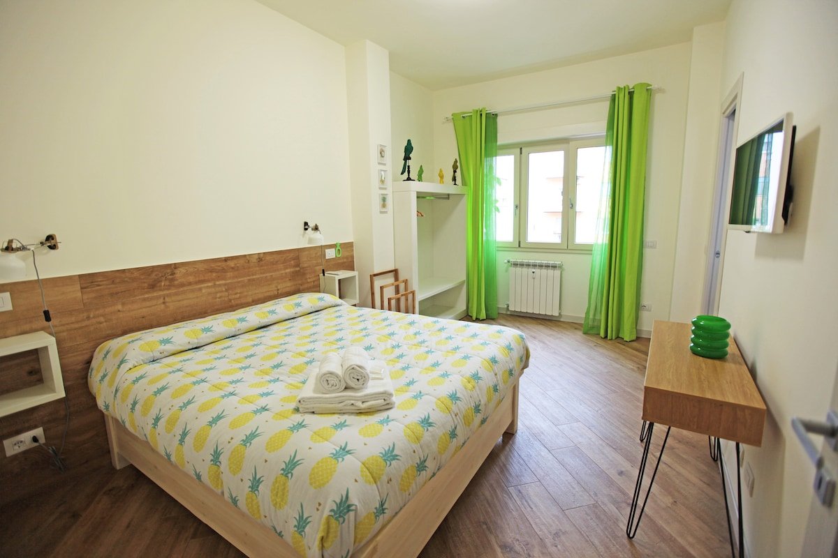 Elegant 3BR Home | Walk to Vatican gallery image 4