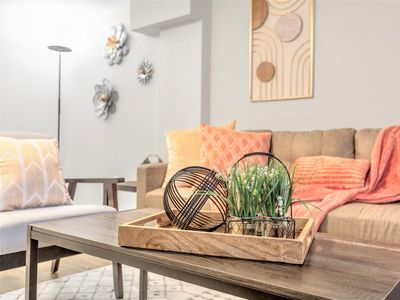 6b4b Home @Central Seattle