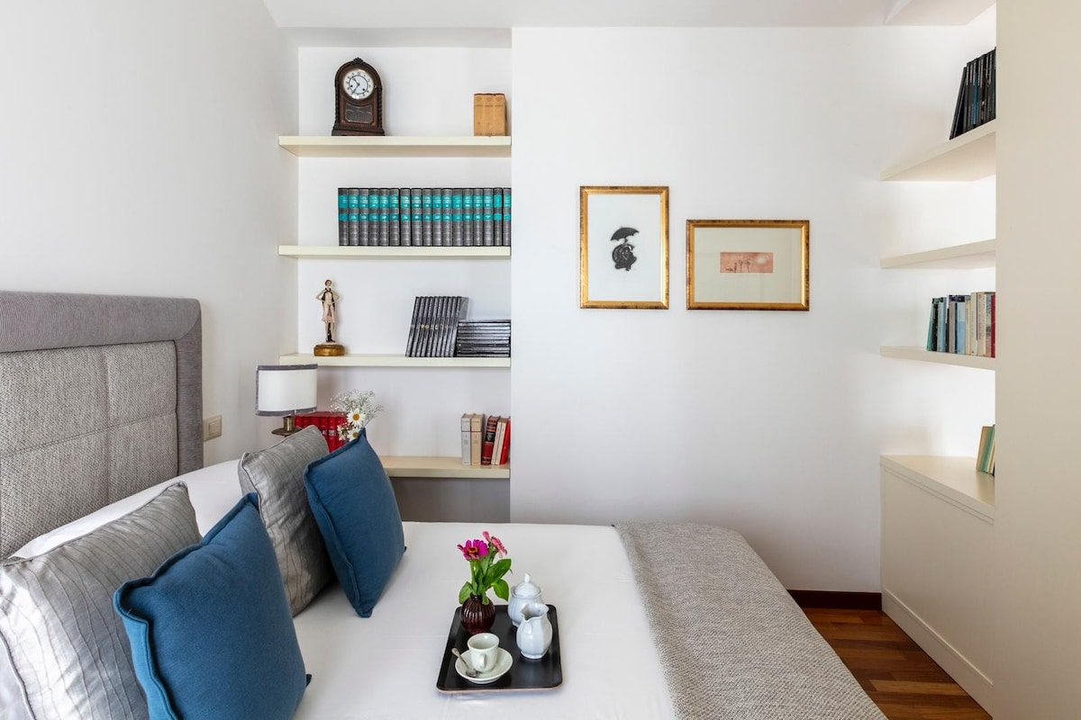 Prestigious Apartment in Historic Caetani Palace gallery image 5