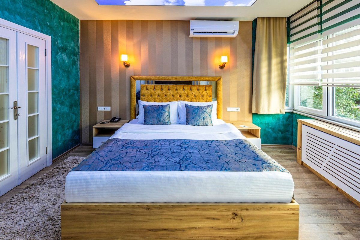 Modern 3+1 Family Suite at The Center of Sisli gallery image 3