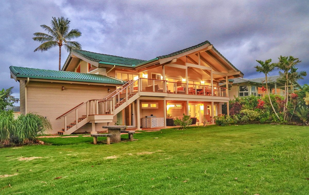 Tropical and Elegant. Ocean/waterfall views. Pool gallery image 5