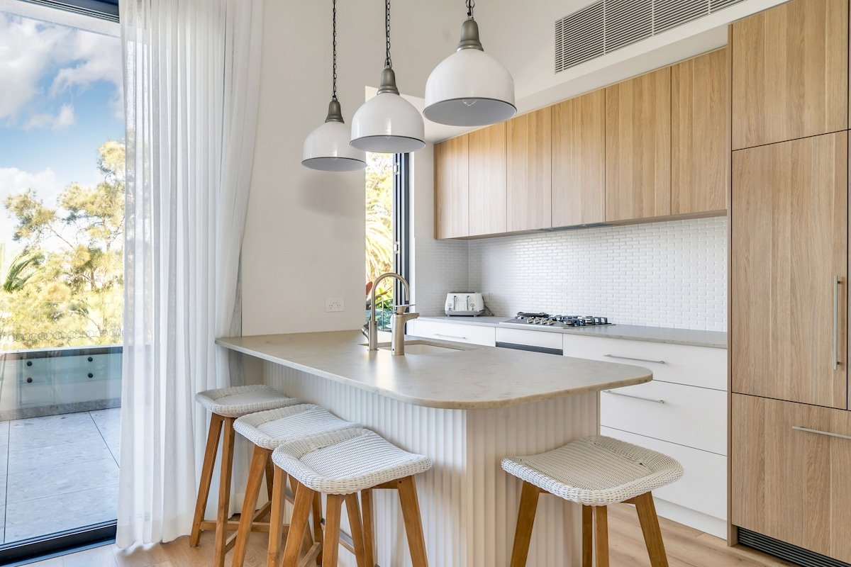 Luxurious penthouse-park, Golf Course, ocean views gallery image 5