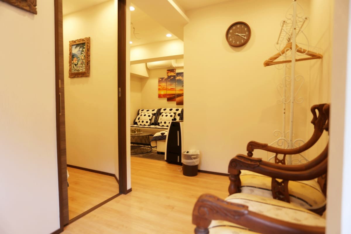 JR 2 min / Twin houses / Suitable Max 10 ppl gallery image 4