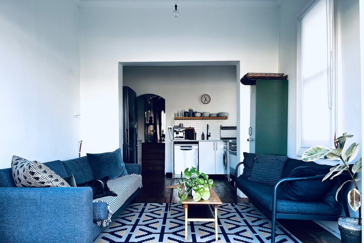 City Victorian with Views gallery image 4