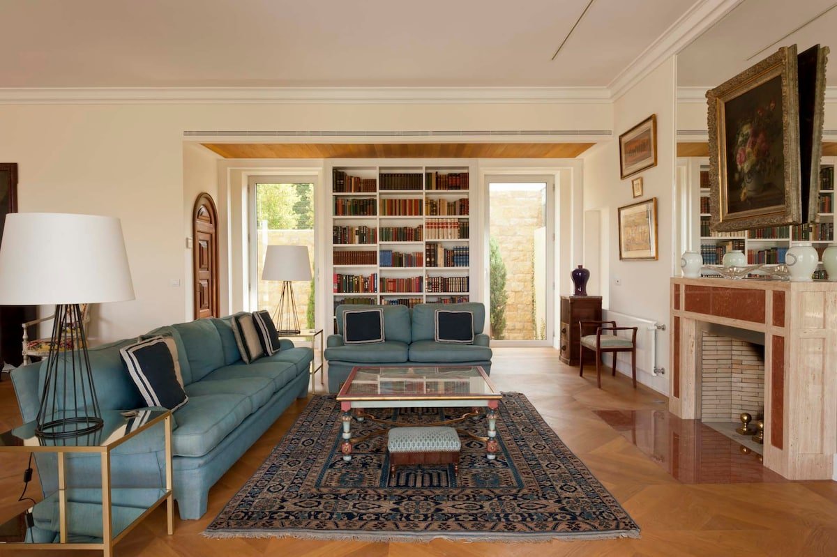 Villa Panoramica Estoril heated pool gallery image 5