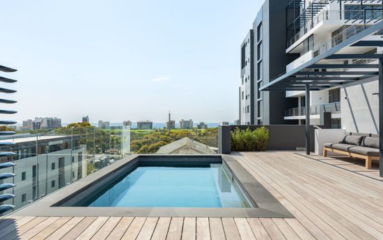 Photo 1 of Condo Greenpoint accommodation in Green Point, Cape Town with 2 bedrooms and 2 bathrooms