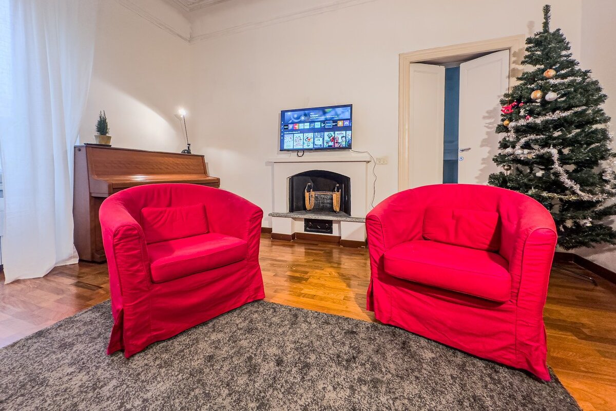 [isola district] milan apartment gallery image 4