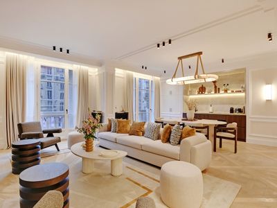 The Lander – Serviced 3BR/3BA – Rennes II