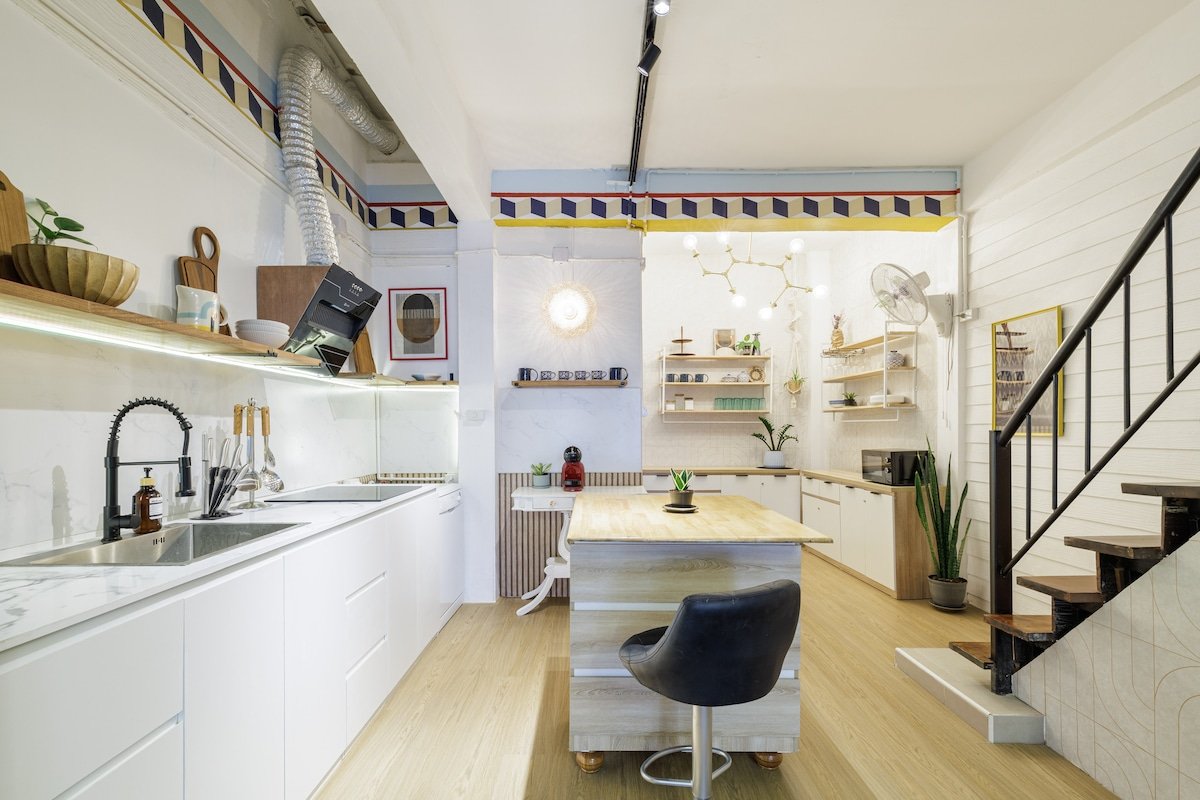 ArtsyThai Townhouse 4-11ppl gallery image 5