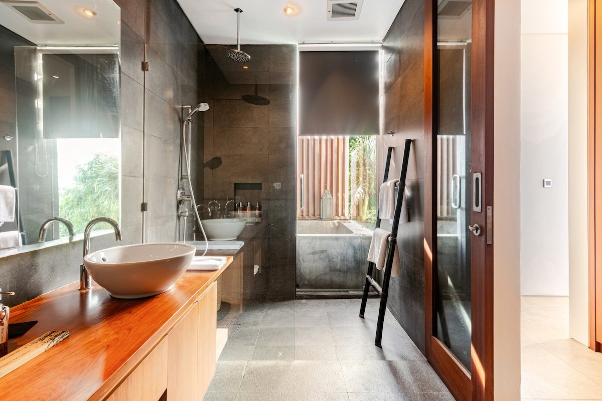 Villa Di Awan 2BR Infinity Pool at Selong Belanak gallery image 4