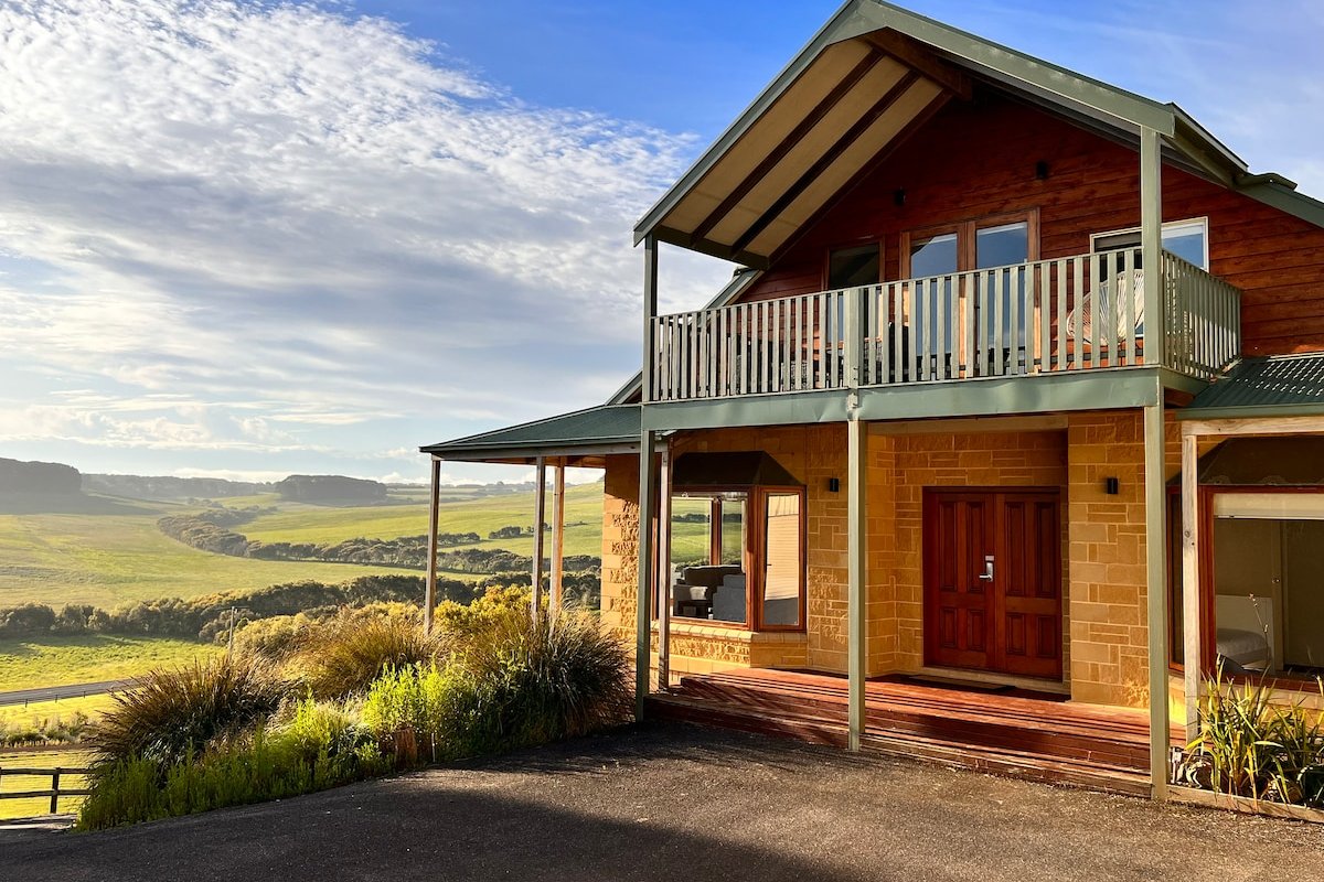 Banksia Port Campbell gallery image 3