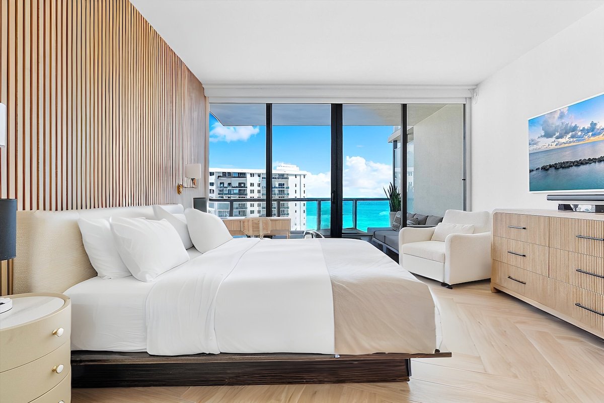 Premier 2-Bedroom Oceanfront Residence at The W gallery image 2