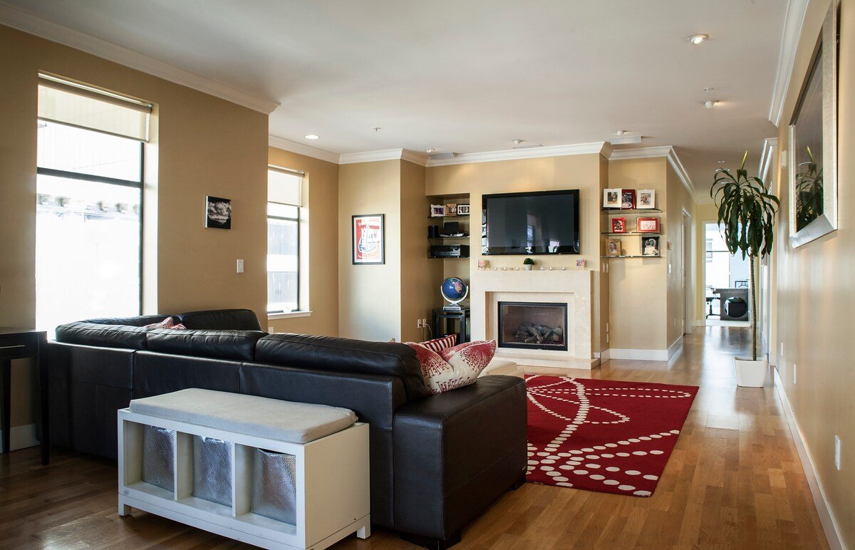 Amazing Large Central Flat gallery image 4