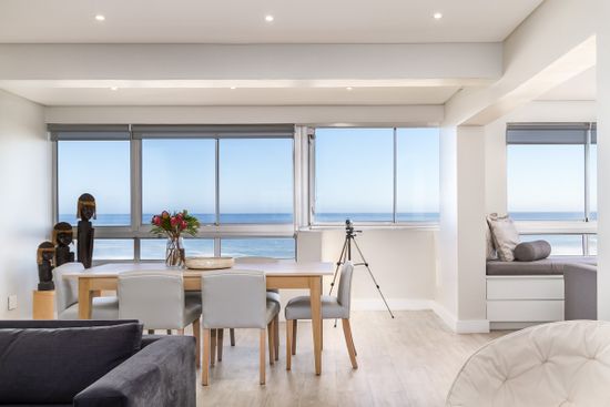 Crashing Waves Apartment Photo 7