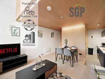 Roof terrace access, Walk to City Centre.