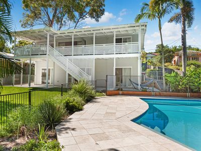 A Family Affair ~ 4 Bed/2.5 Bath/ 3 Car / Pool!