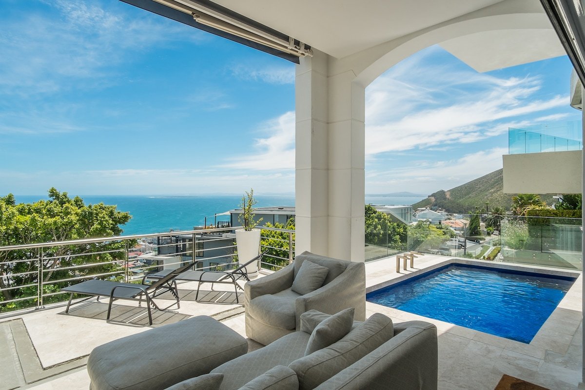 Ocean View Elegance – Majestic villa in Bantry Bay gallery image 5