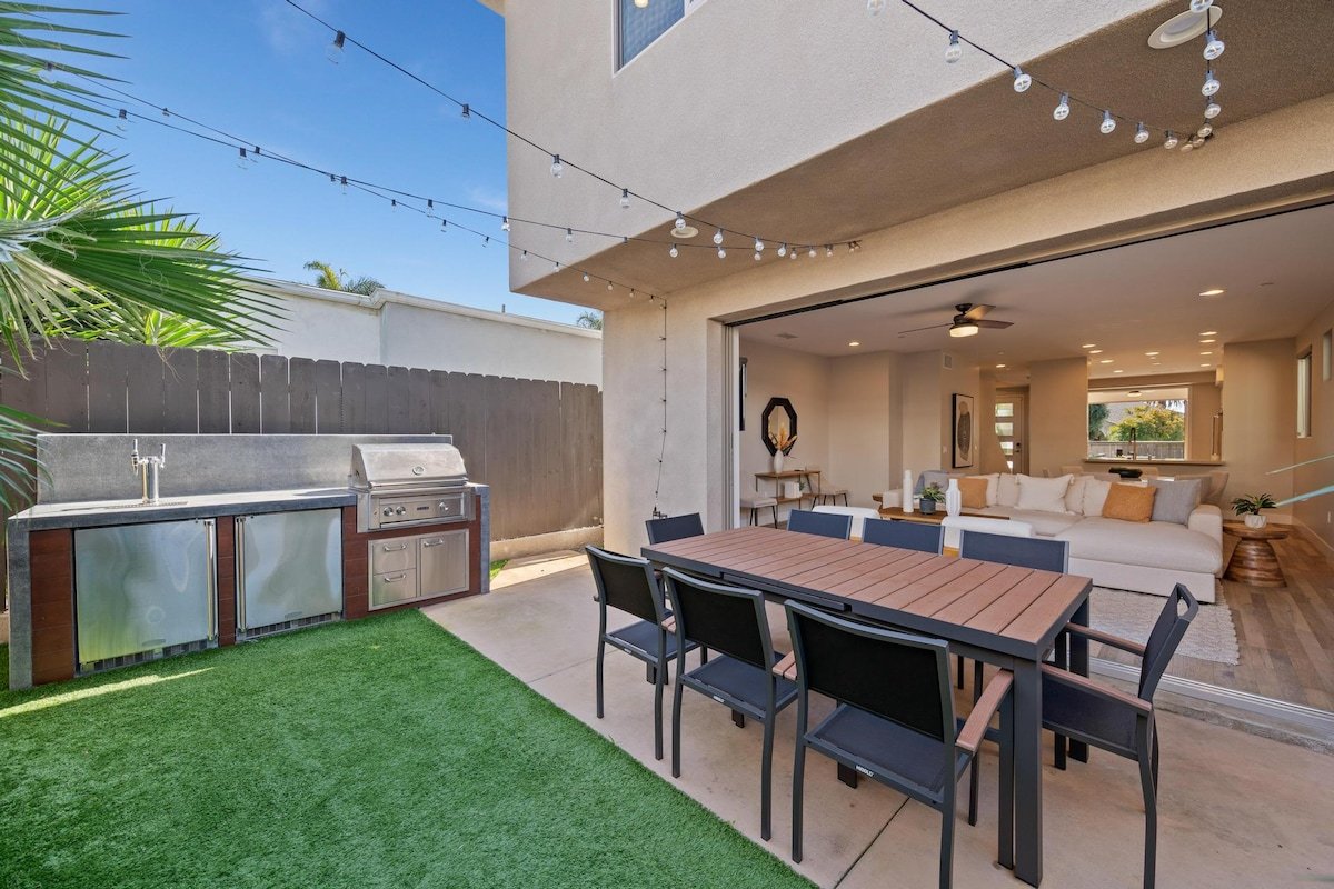 Perfect for Families | Upgraded Beach Home | AC gallery image 3