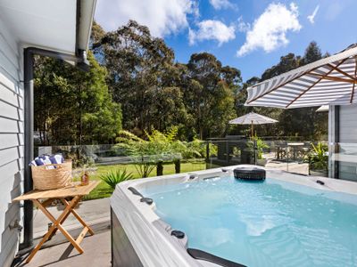 Hilltop Hideaway House