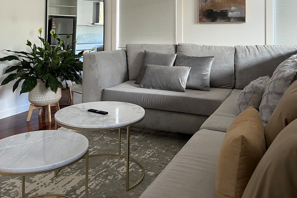 Sunshine Haven 1.0 gallery image 2