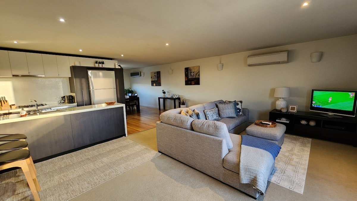 Number 9 on Cataract gallery image 3