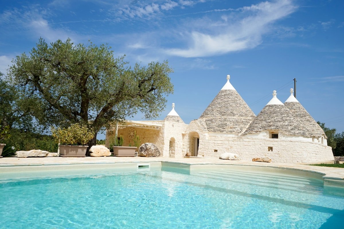 Quattroperle Trulli – Relax – Puglia Private Pool gallery image 2