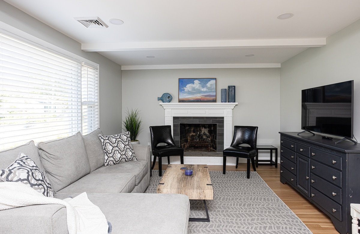 Relaxing Home Close To Beach gallery image 4