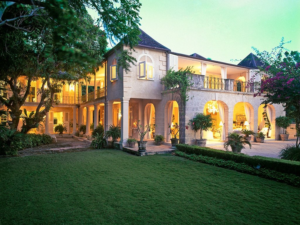 Elegant 7-Bed Villa on Quiet Caribbean Beach gallery image 3