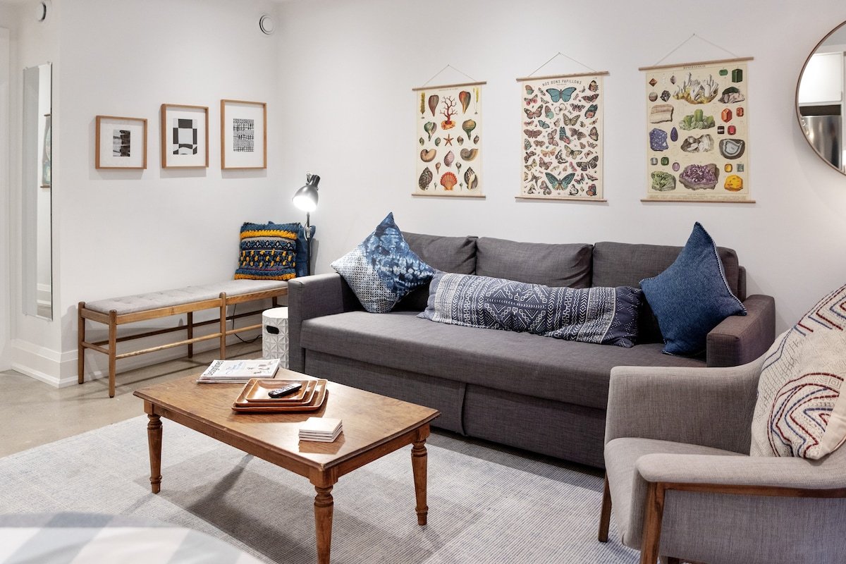 Walk2WorldCup. Lovely Gardens. HighParkHomes ca gallery image 5