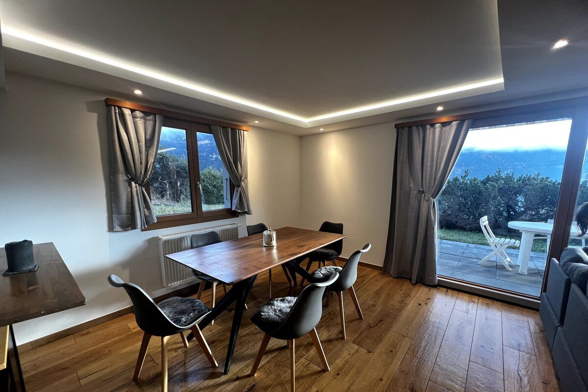 2 min. télécabine – Chalet avec Vue Panoramique gallery image 4