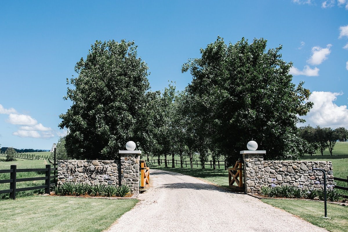 Highfield Farmstay Ultimate Farm House gallery image 2