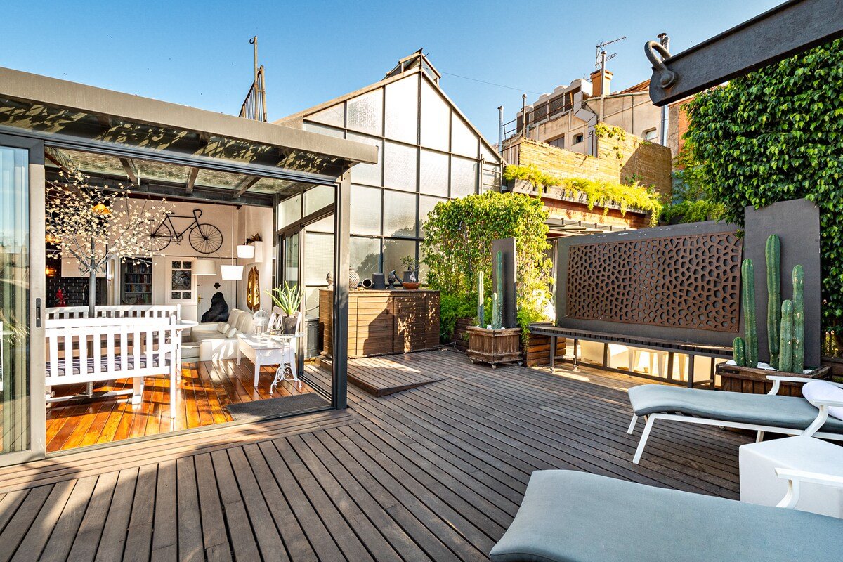 Unique Penthouse 1 with terrace gallery image 3